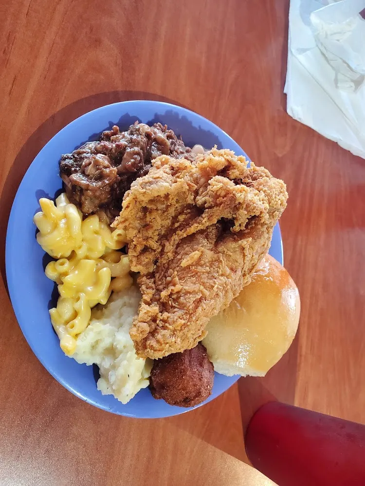Fried Chicken Macaroni and Cheese Hush Puppies